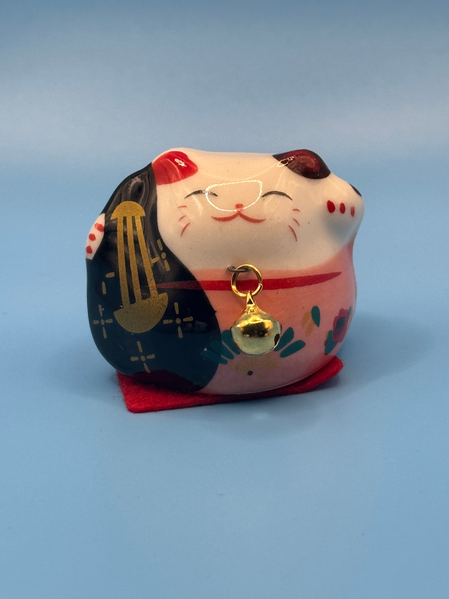 Miniature Ceramic Maneki Neko Cat Figurines