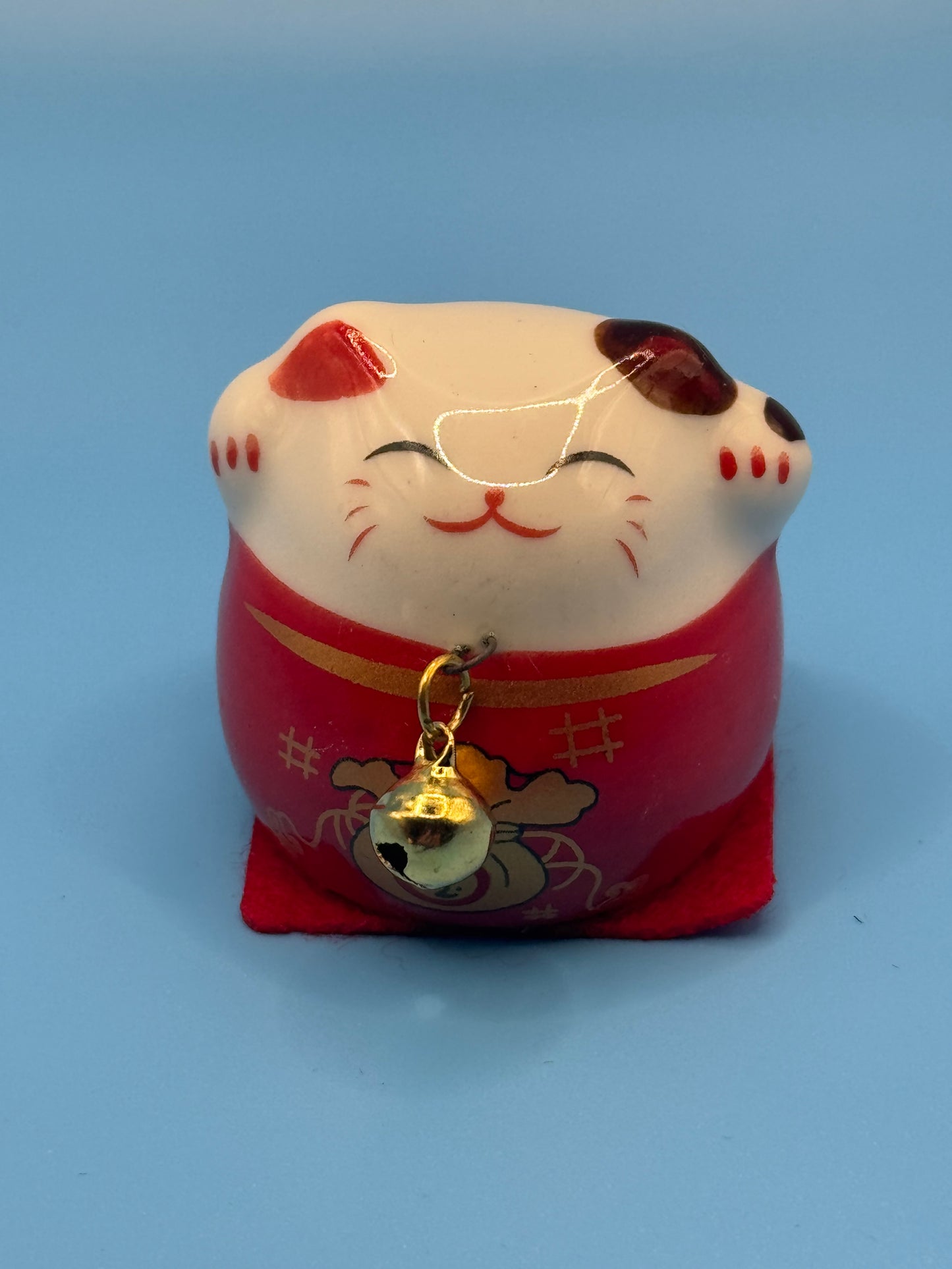 Miniature Ceramic Maneki Neko Cat Figurines