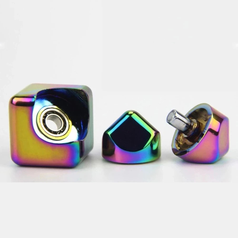 Ultra cool cube fidget spinner. Quite a mesmerising and different type of spinner.