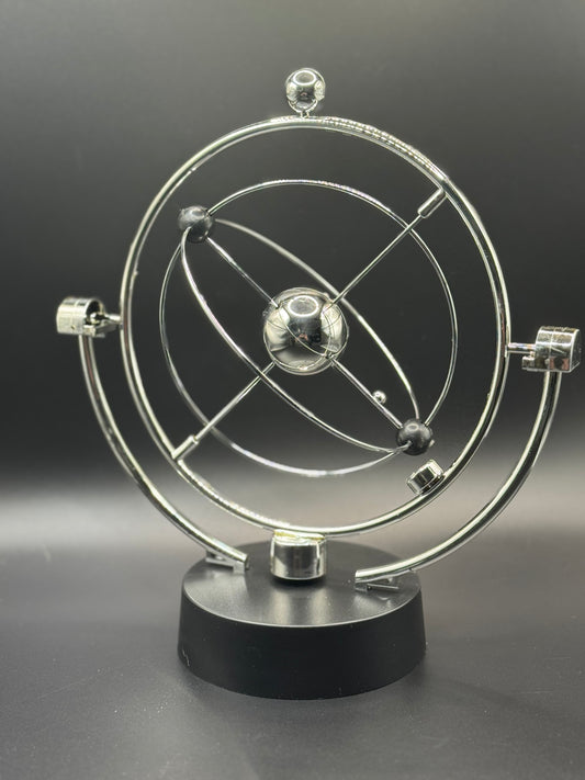 Kinetic Perpetual Motion Ornament